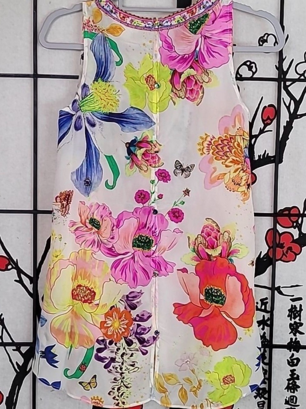 Camilla NWT Fairy Gang V Neck Button Back 100% Silk Top - Picture 8 of 13